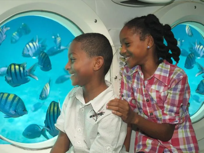 How to Plan a Stress-Free Barbados Vacation with Kids Including Atlantis Submarine Tours?